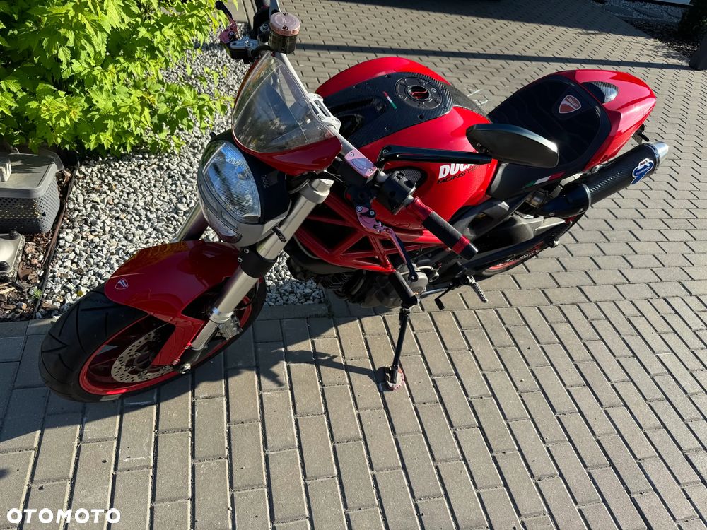 Ducati Monster - 3