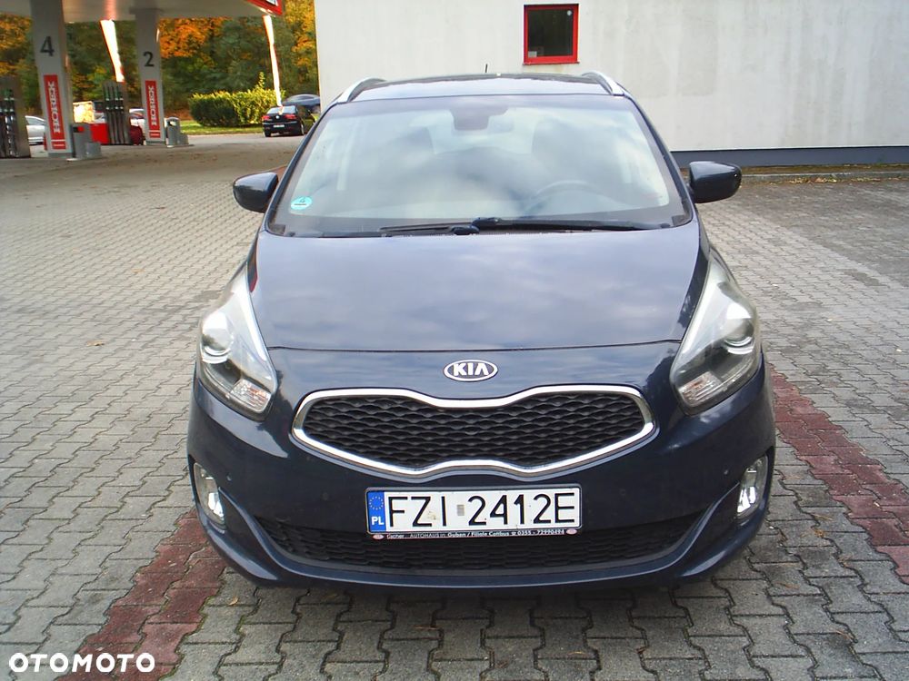 Kia Carens 1.6 GDI Dream Team Edition - 3
