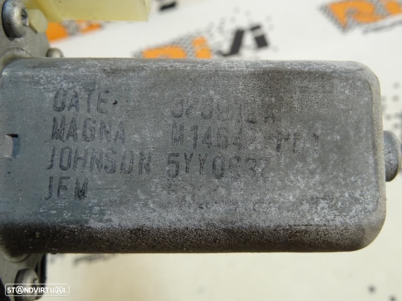 Elevador De Vidro Trás Direito Bmw 3 (F30, F80)  5Yy0637 / 7351050 / 7 - 6