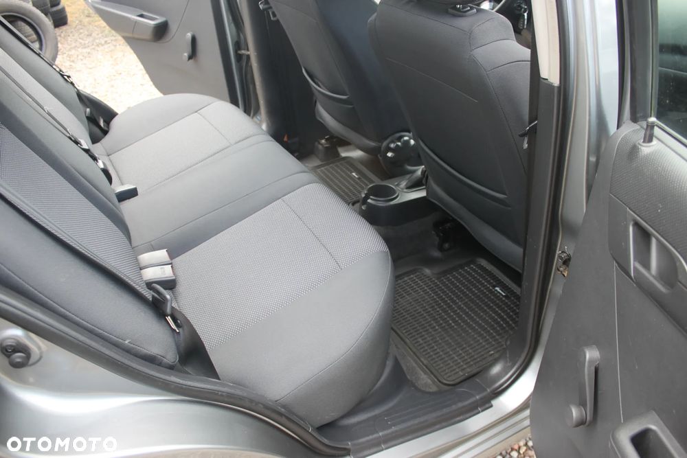 Chevrolet Aveo - 14