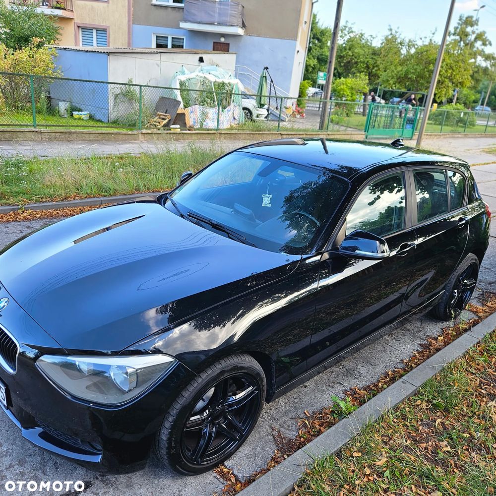 BMW Seria 1 114i Sport Line - 9
