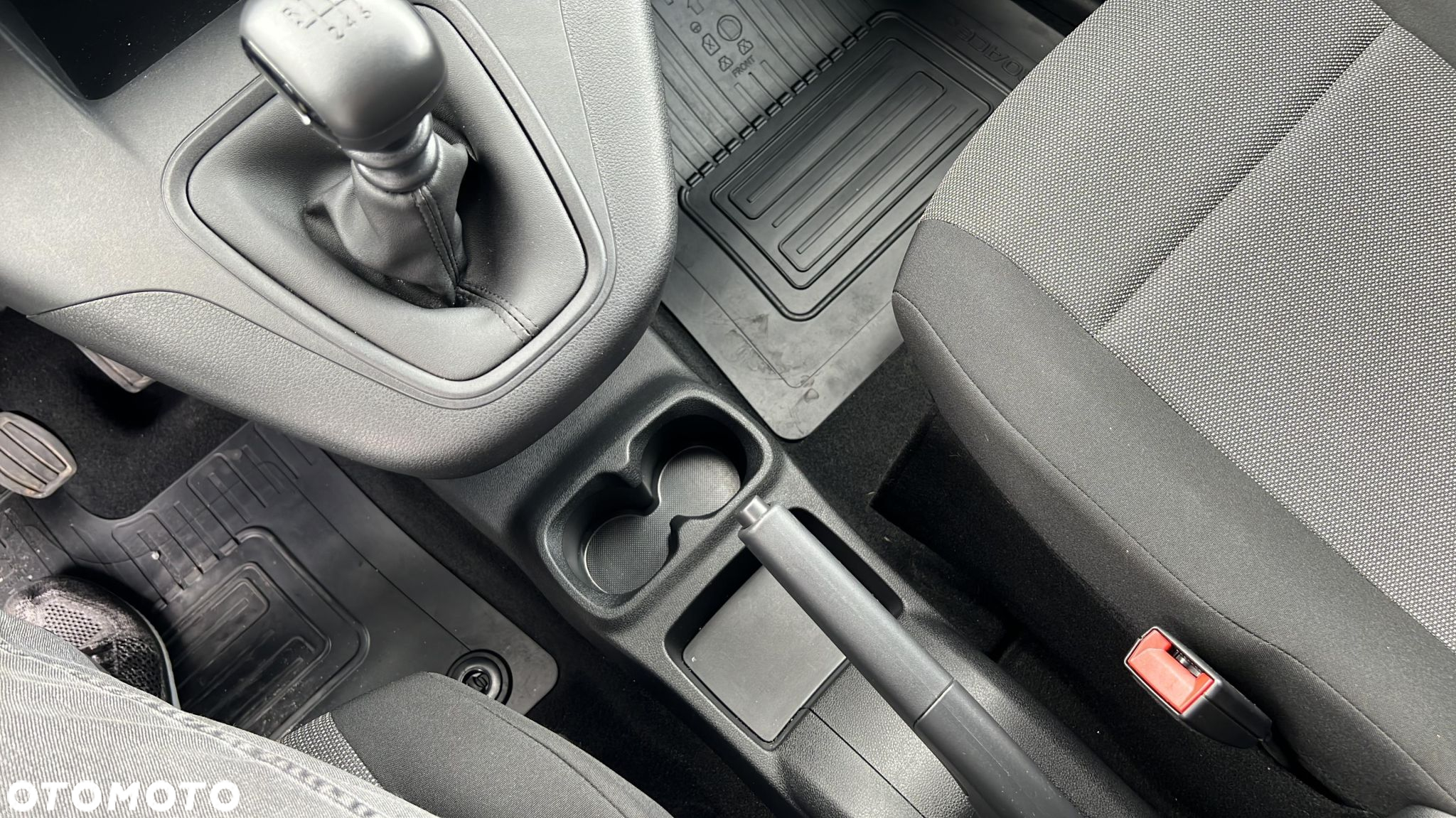 Toyota PROACE CITY - 22