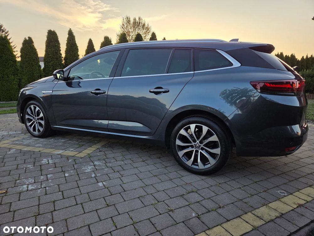 Renault Megane - 5