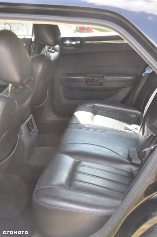 Chrysler 300C 5.7 Automatik - 10