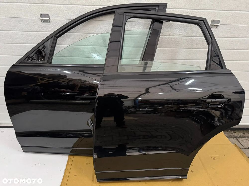 Audi Q5 8R drzwi lewe przód tył LC9Z - 1