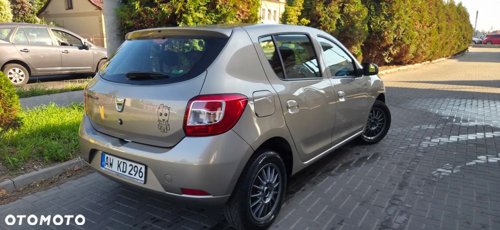 Dacia Sandero TCe 90 Laureate - 14