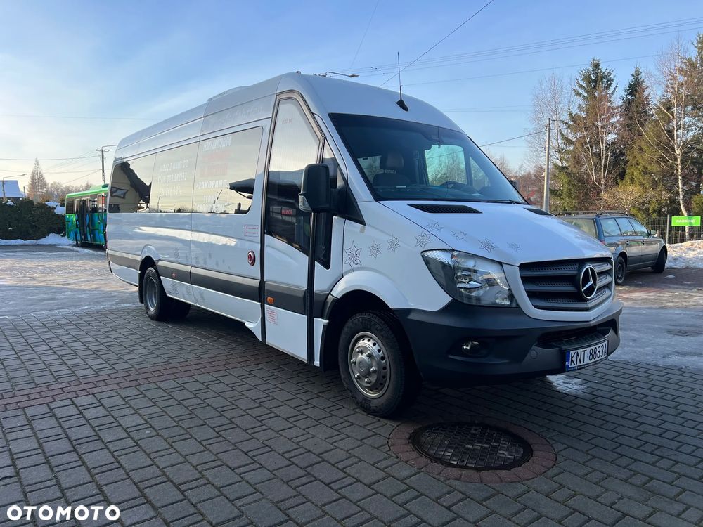 Mercedes-Benz Sprinter - 1