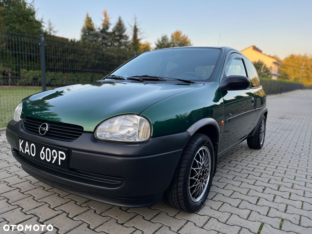 Opel Corsa - 1