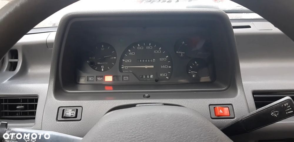 Nissan Micra 1.0 GL - 11