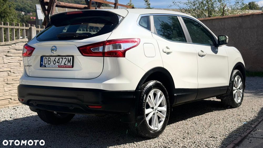 Nissan Qashqai 1.2 DIG-T Xtronic ACENTA - 18