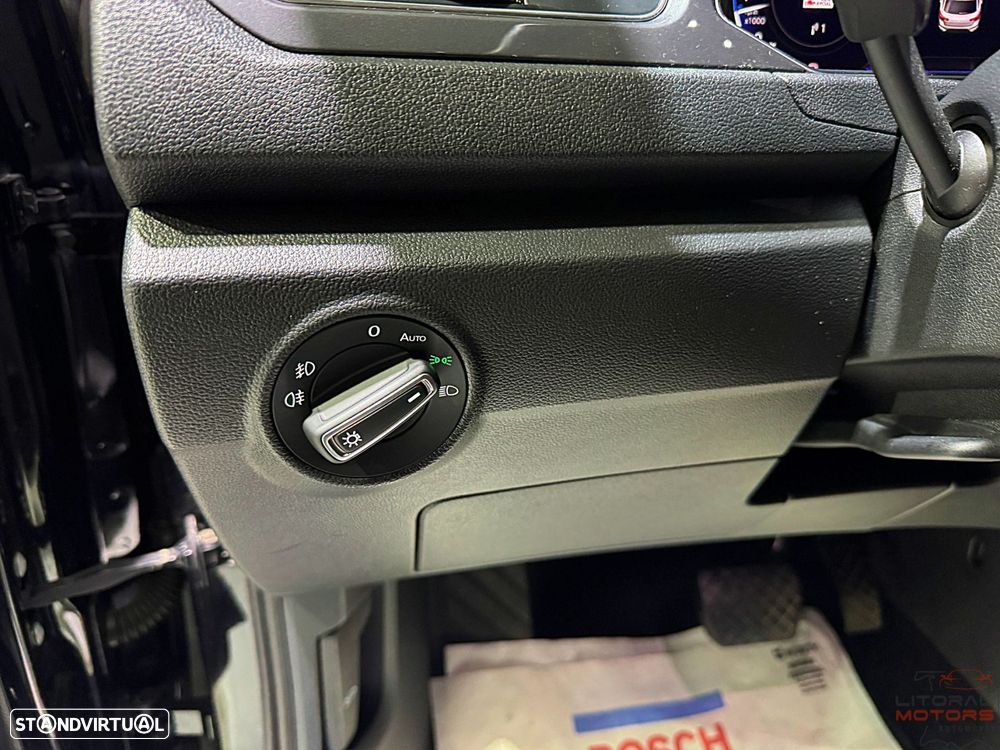 VW T-Roc 1.5 TSI Sport DSG - 19