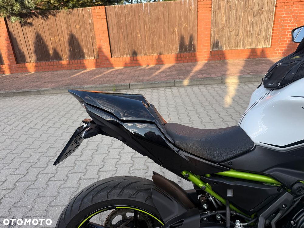 Kawasaki Z - 11