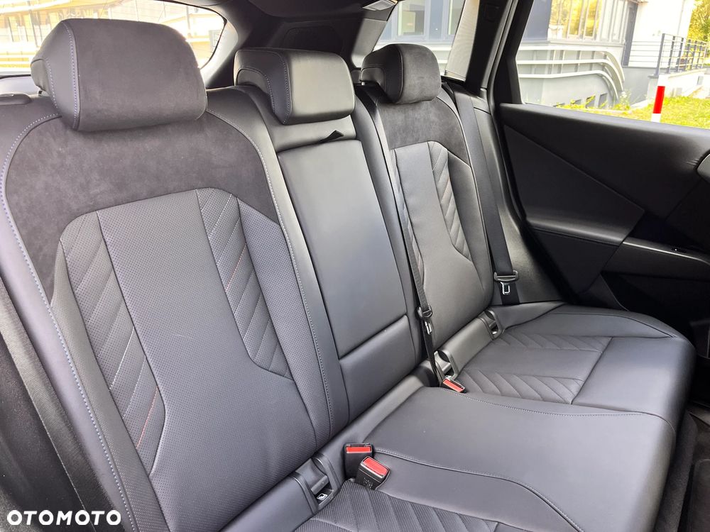 BMW X3 xDrive20d mHEV - 32