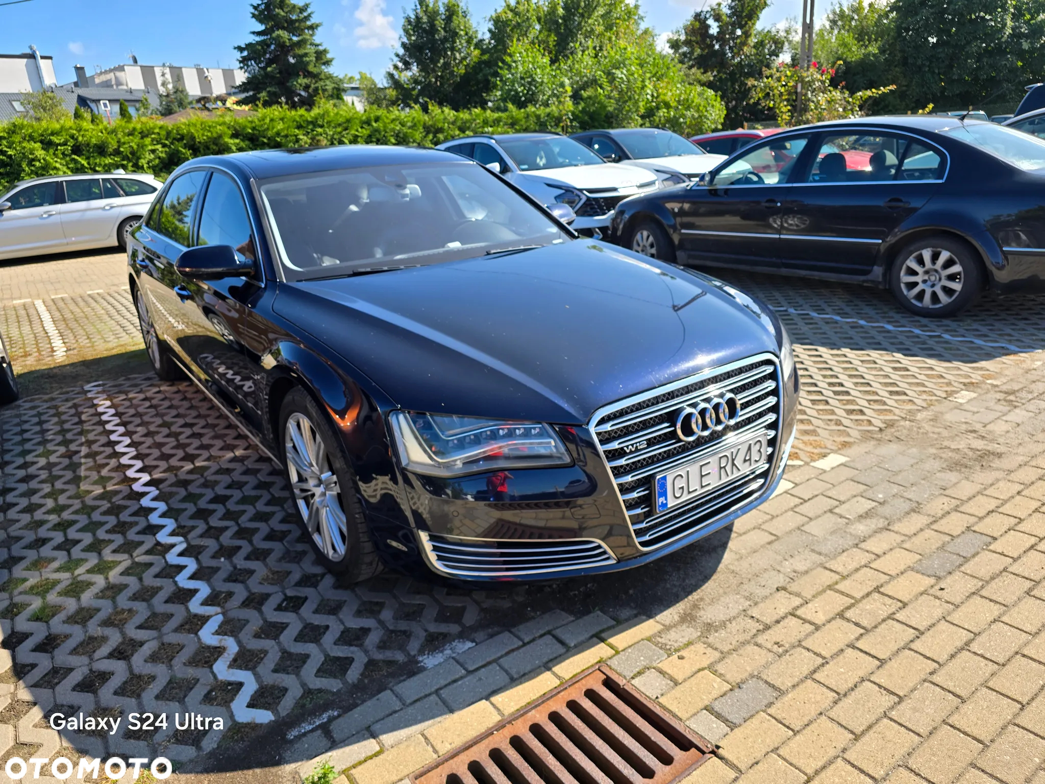 Audi A8 6.3 W12 FSI L Quattro - 2