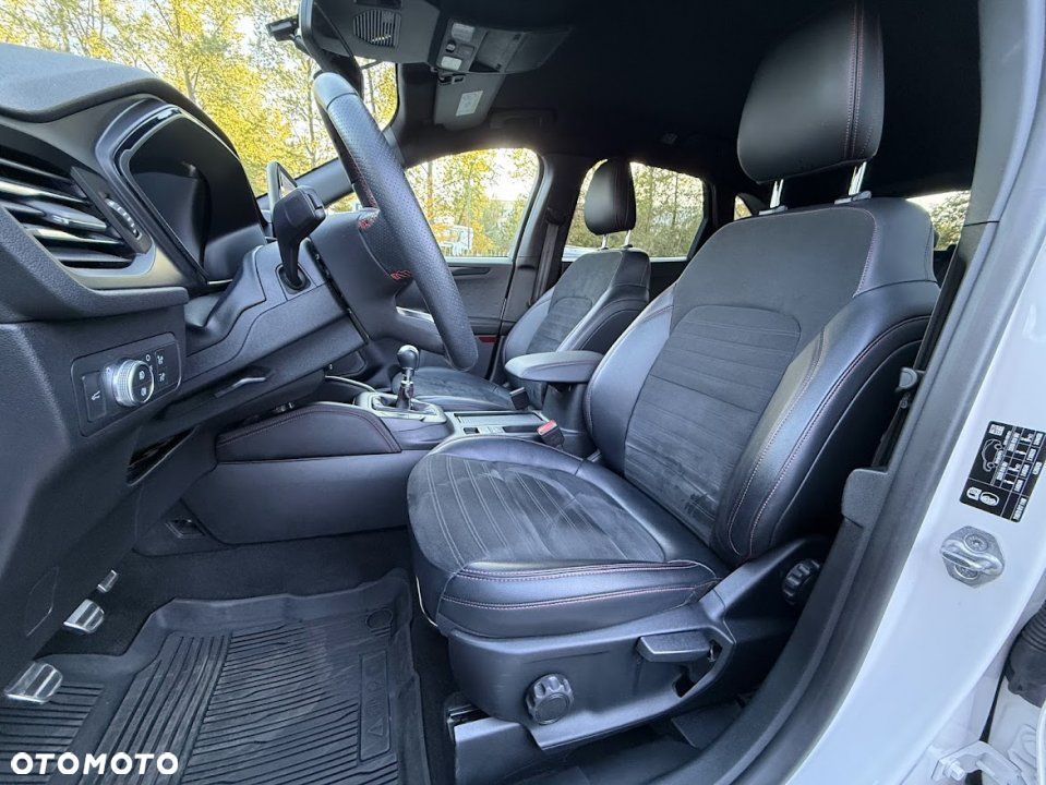 Ford Kuga - 15