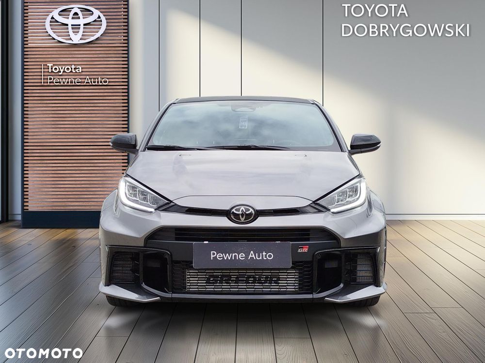 Toyota Yaris - 8