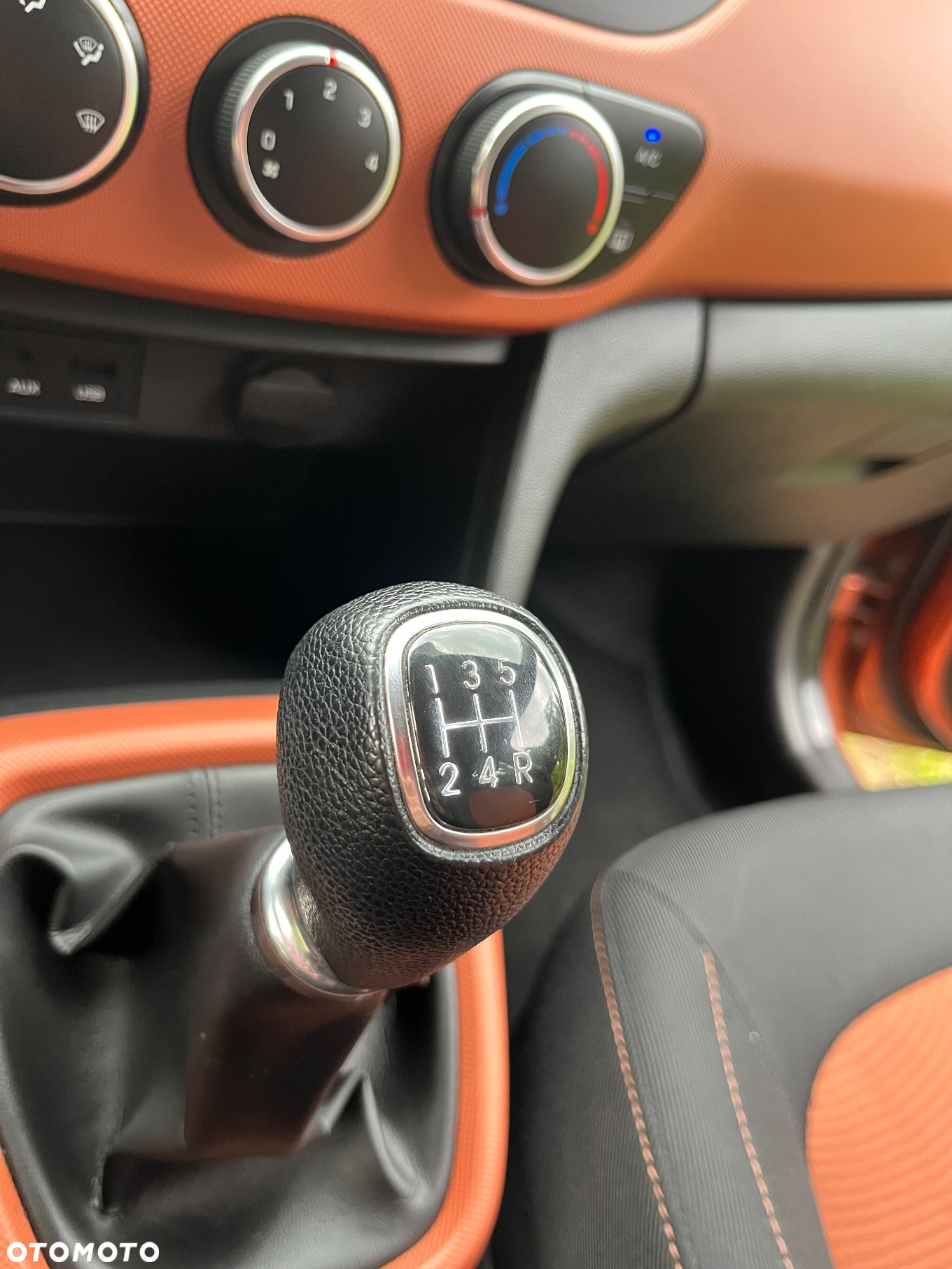 Hyundai i10 - 17