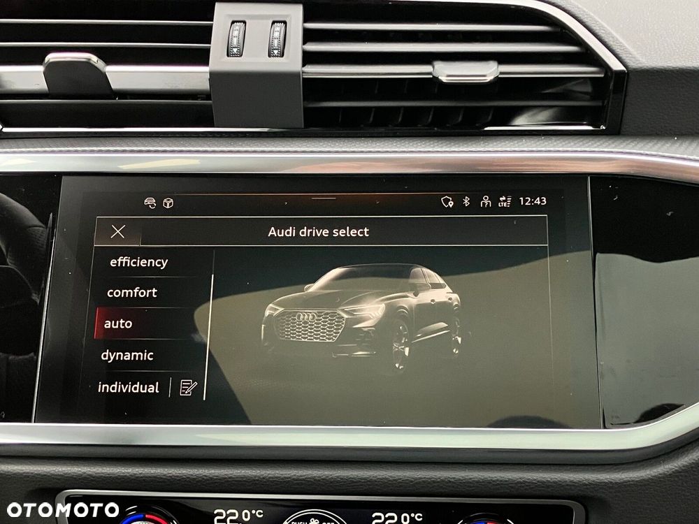 Audi Q3 Sportback - 20