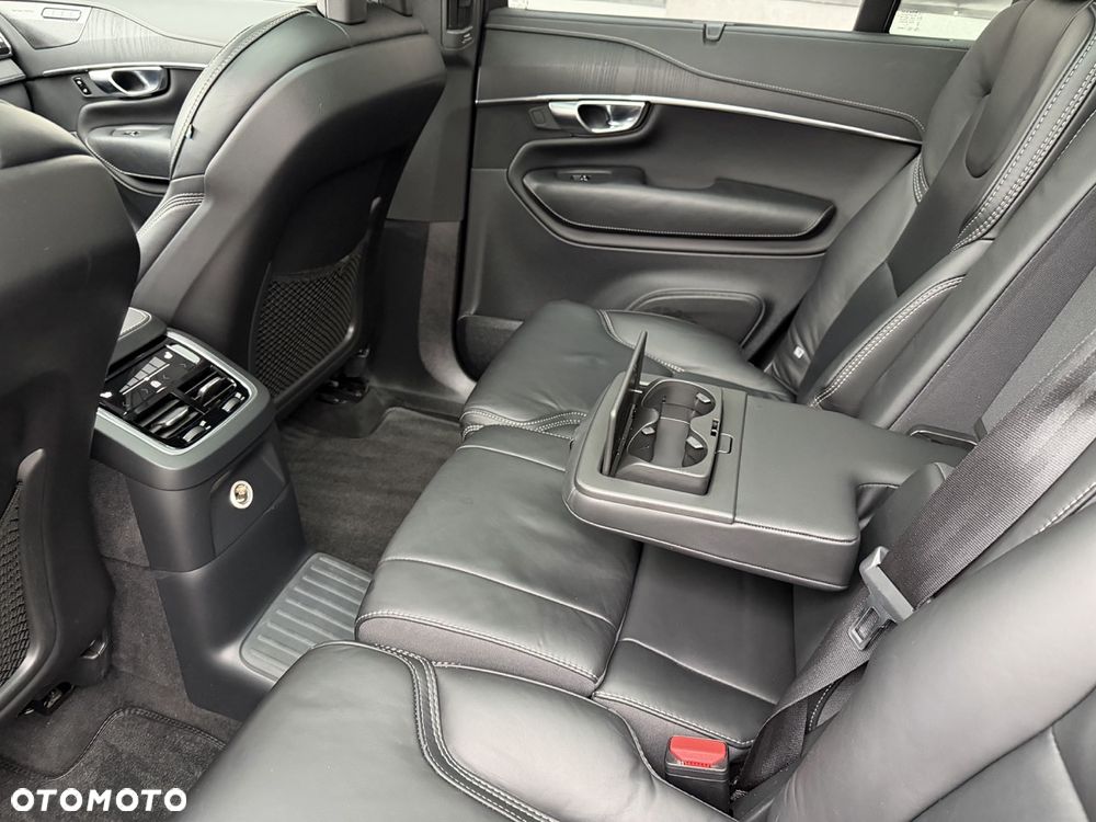 Volvo XC 90 T8 AWD Twin Engine Geartronic Inscription - 27