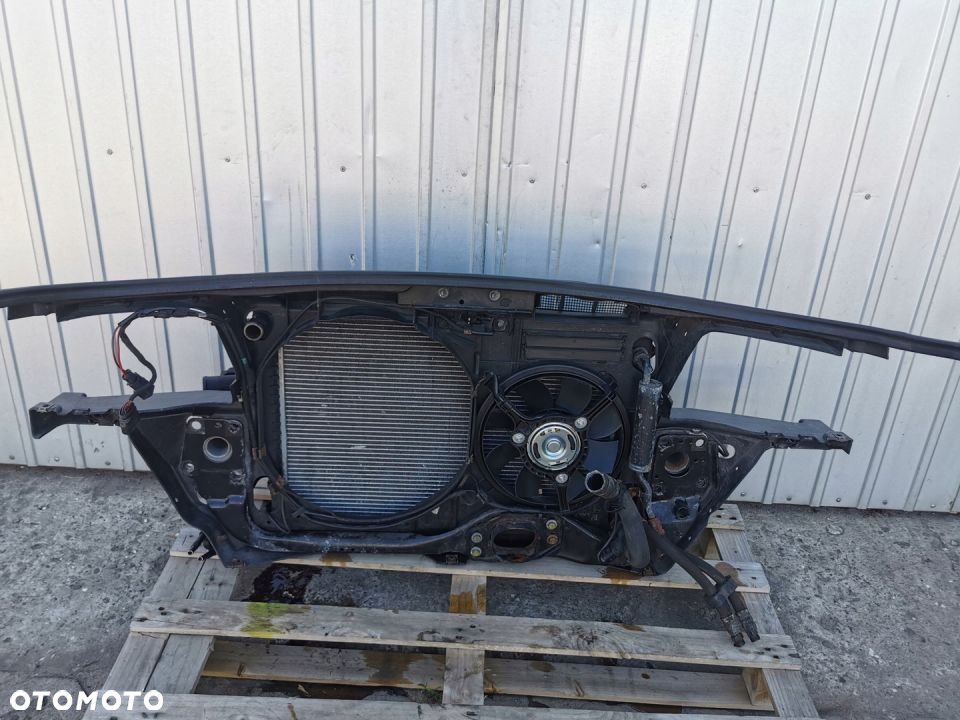 Pas przedni Audi A6 C5 Lift 2.5 TDI automat kpl - 3