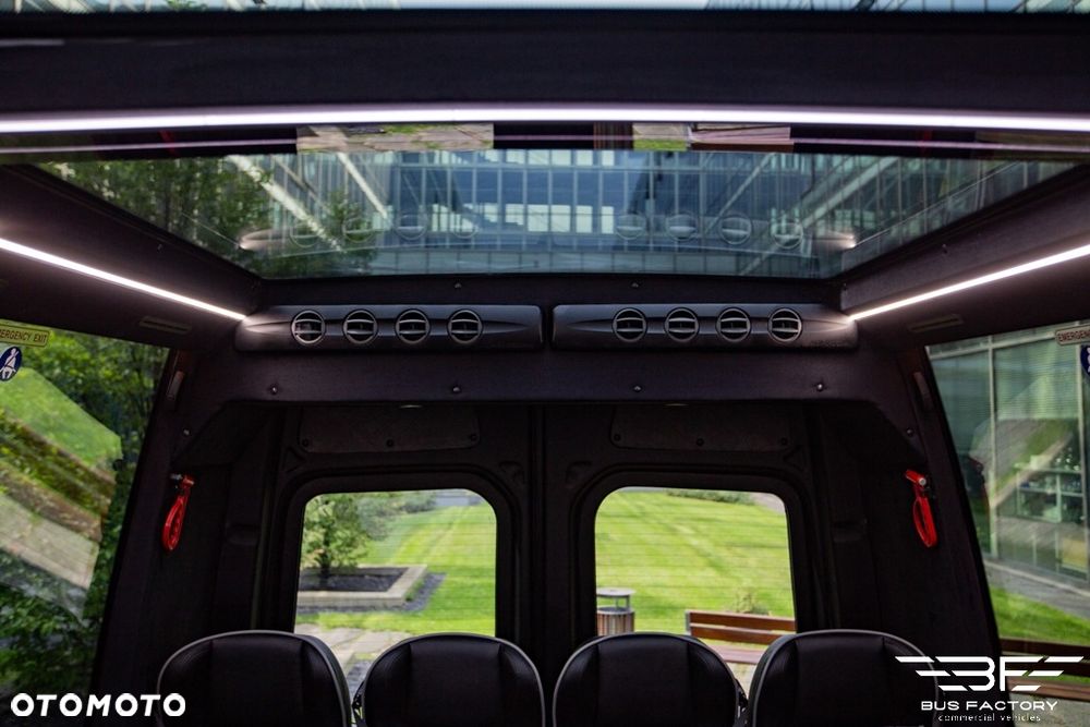 Mercedes-Benz Sprinter 519 BUS FACTORY Panoramiczny dach SKYLITE - 19