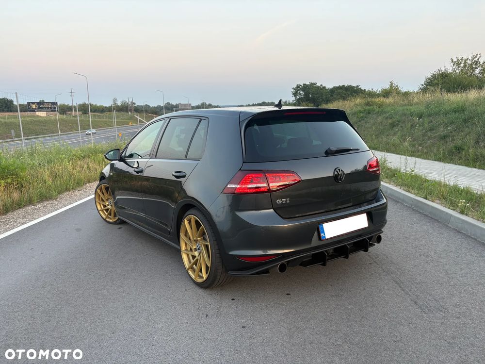 Volkswagen Golf 2.0 TSI BMT GTI - 19