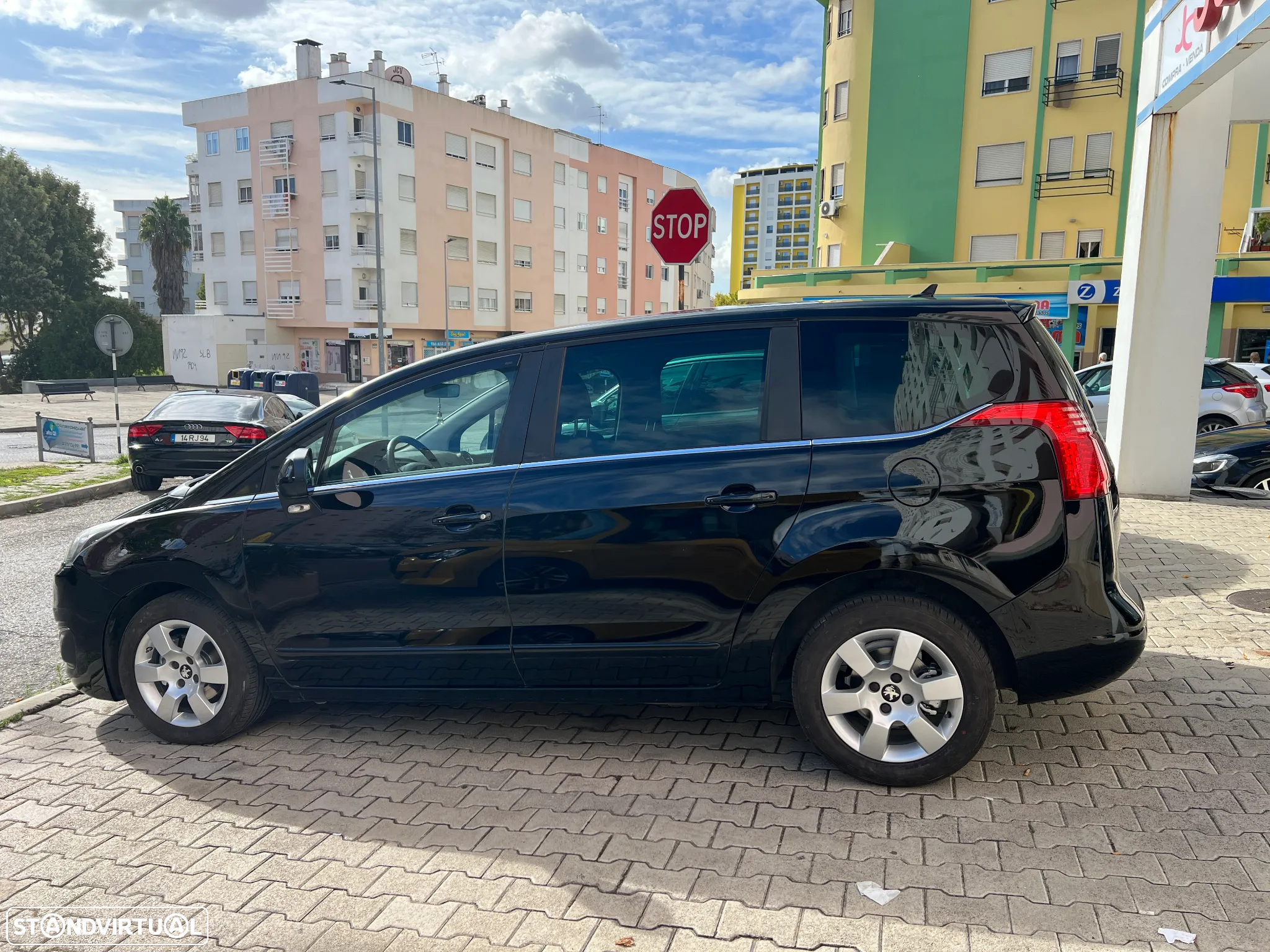 Peugeot 5008 1.6 E-HDi 7L Allure 2-Tronic - 4