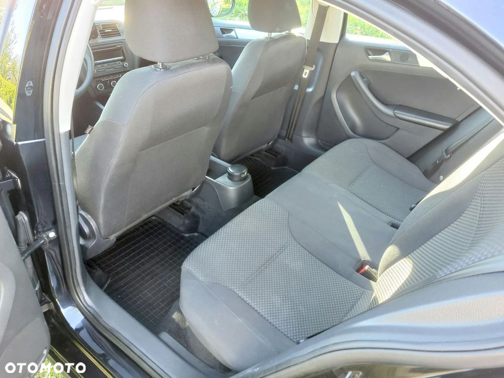 Volkswagen Jetta 1.4 TSI Comfortline - 10