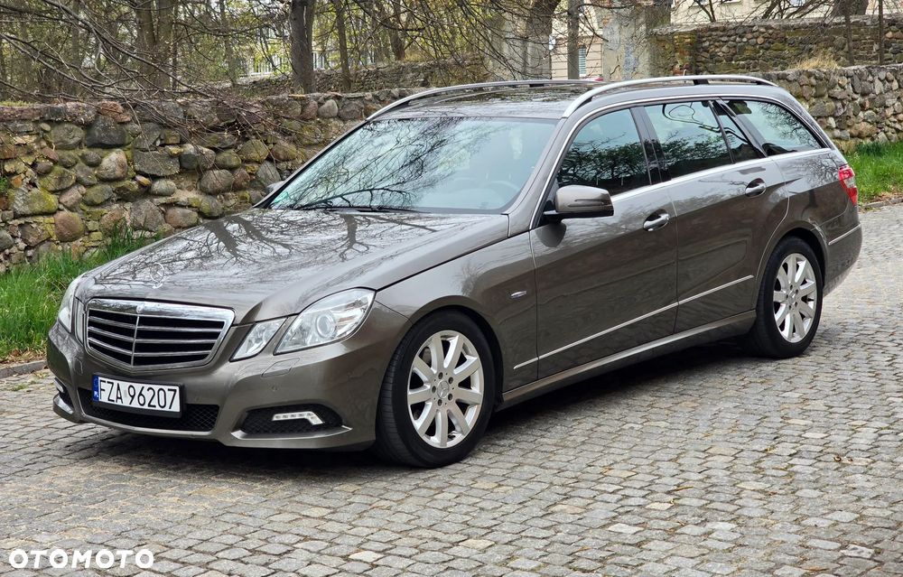Mercedes-Benz Klasa E 250 CDI DPF BlueEFFICIENCY Automatik Avantgarde - 1