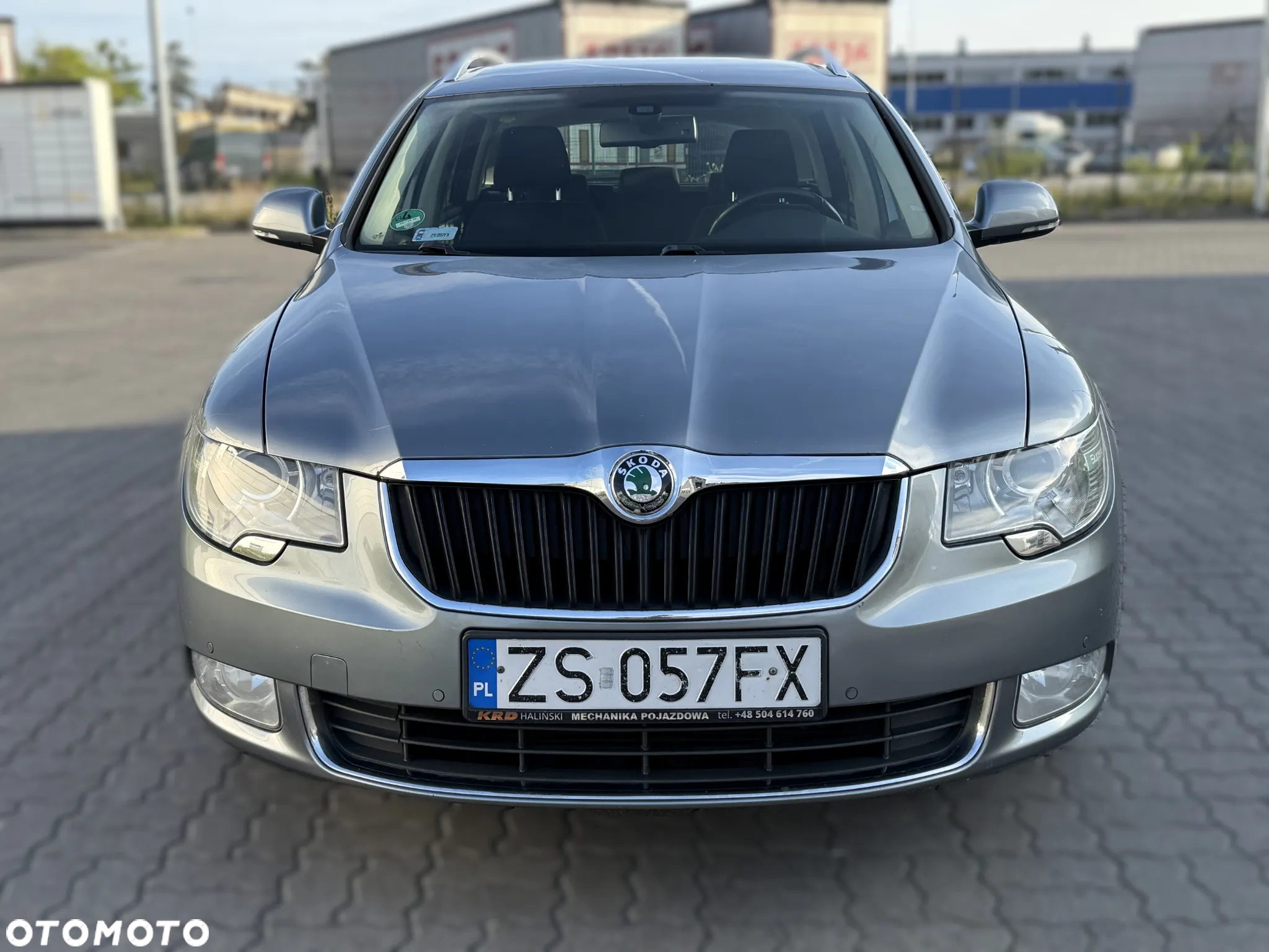 Skoda Superb 2.0 TDI Ambition DSG - 10