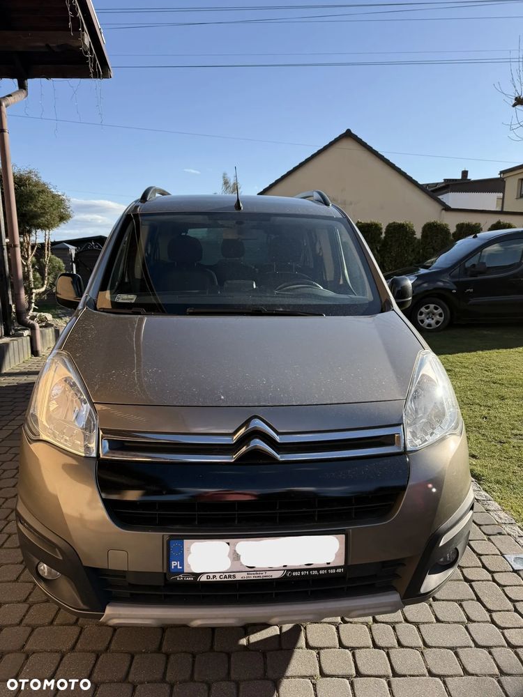 Citroën Berlingo 1.6 BlueHDi XTR S&S - 2