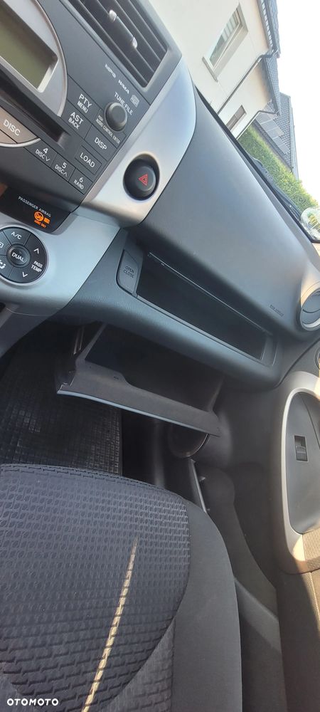 Toyota RAV4 2.2 D-CAT 4x4 Executive - 32