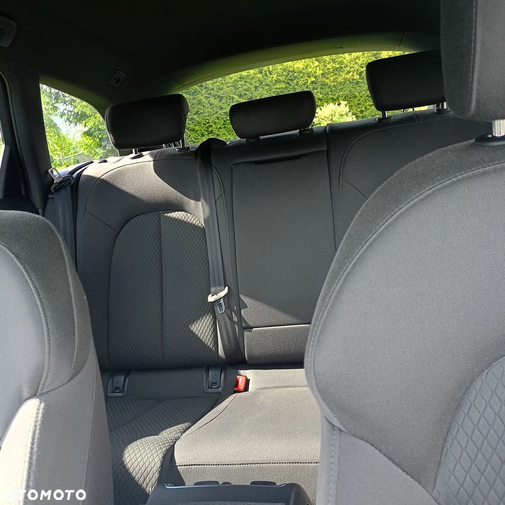 Audi A6 Avant 2.0 TDI ultra S tronic - 22