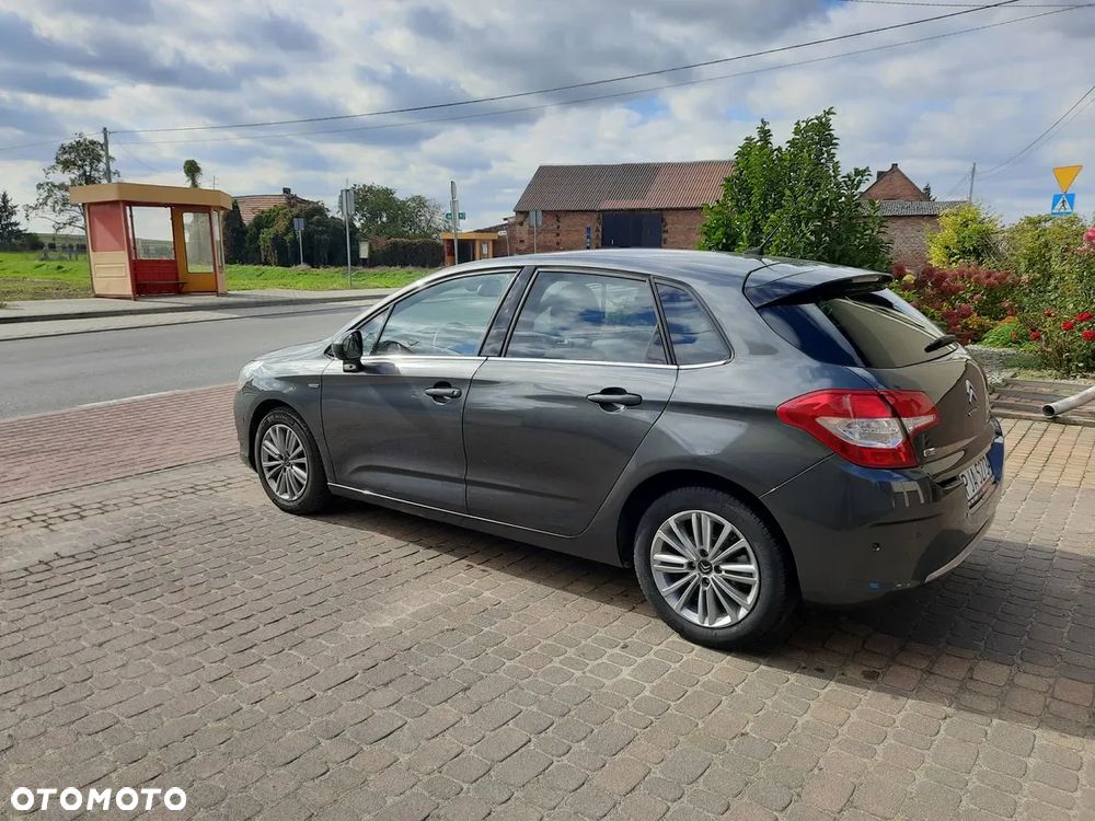 Citroën C4 1.6 e-HDi Exclusive MCP - 9