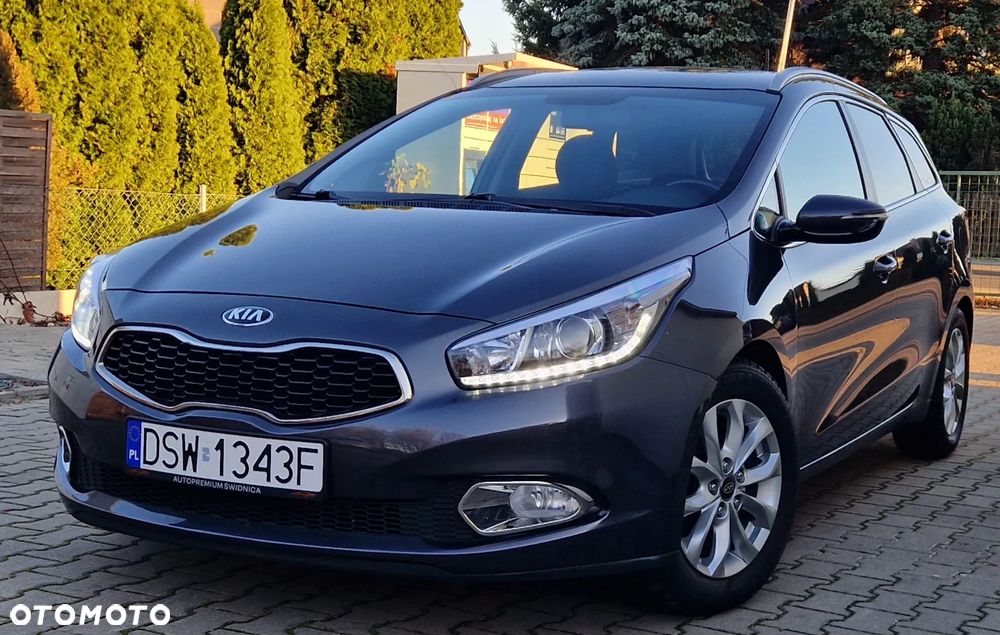 Kia Ceed Cee'd 1.6 GDI Business Line - 21