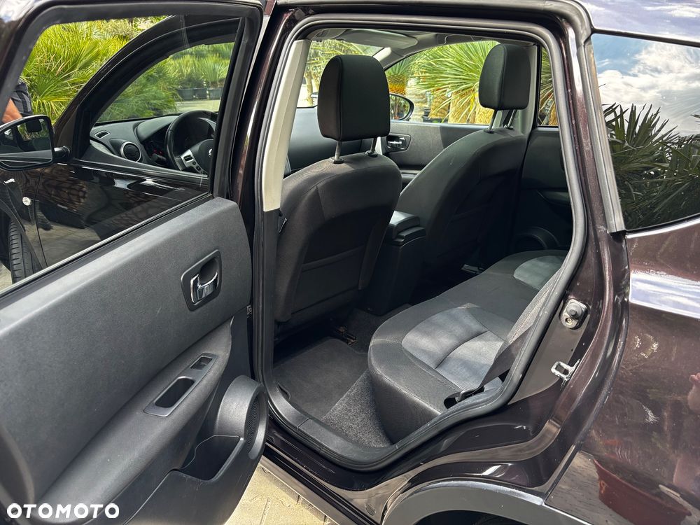 Nissan Qashqai - 11