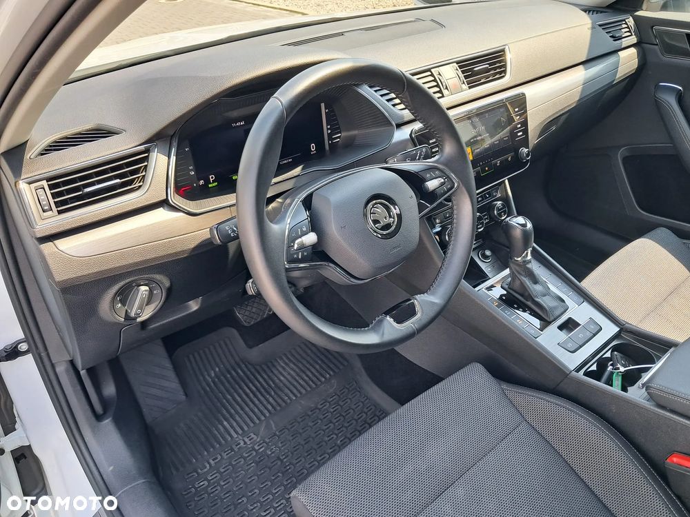 Skoda Superb 1.4 TSI Plug-In Hybrid Style DSG - 12