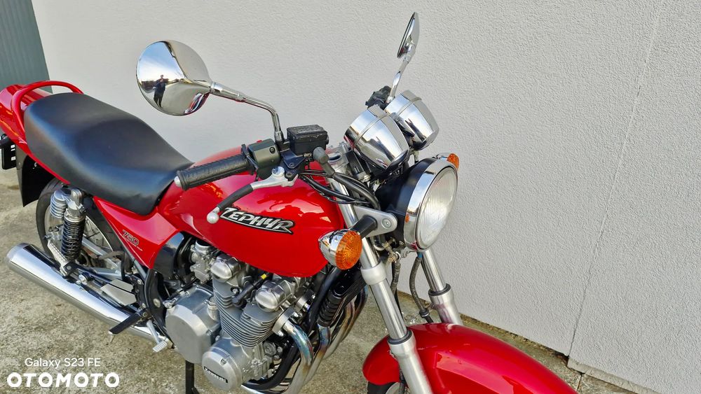 Kawasaki Zephyr - 9