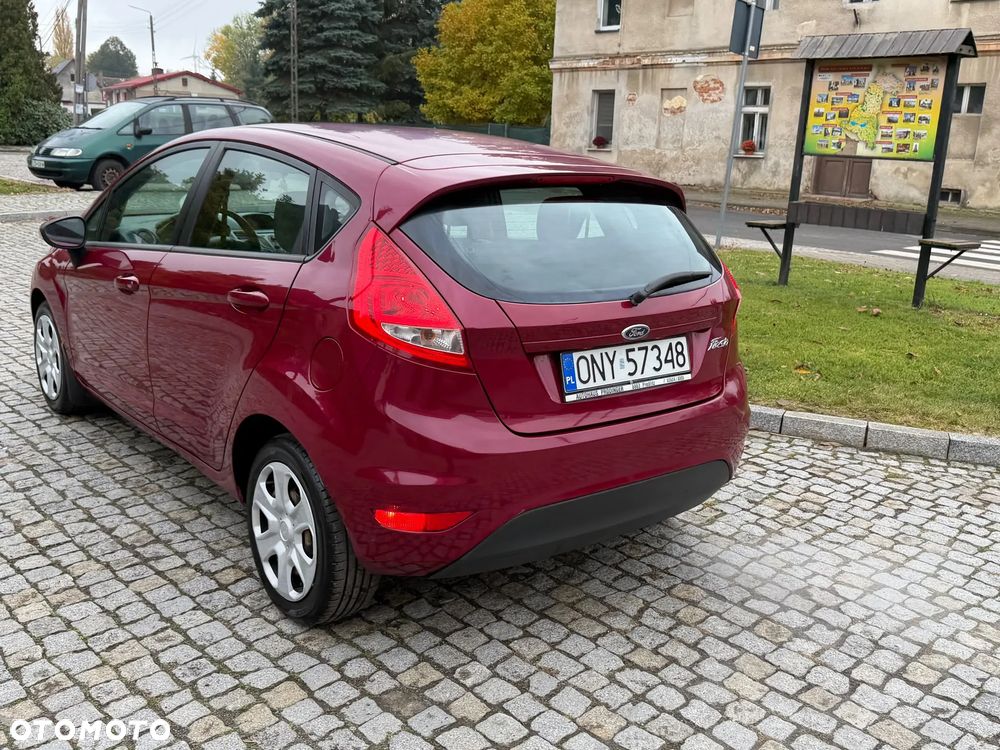 Ford Fiesta - 6