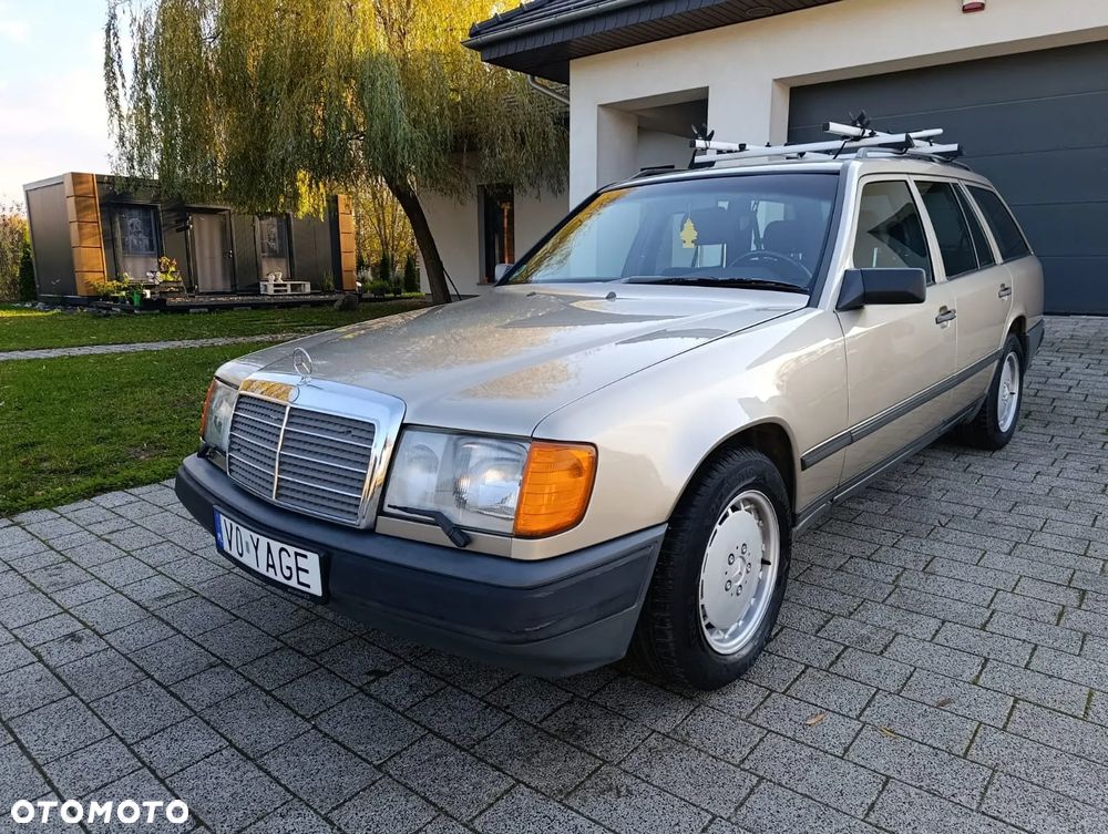Mercedes-Benz W124 (1984-1993) - 13
