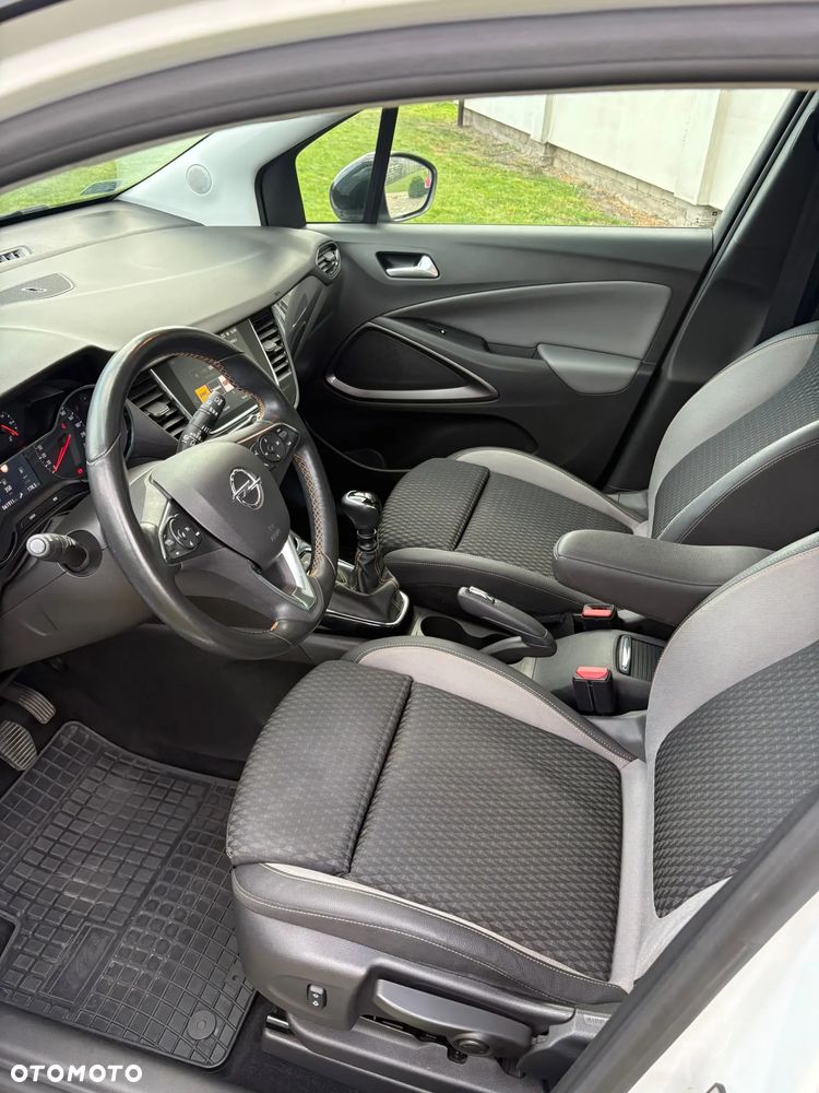 Opel Crossland X - 7