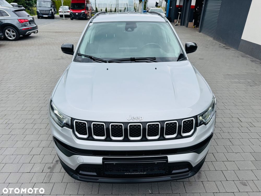 Jeep Compass 1.3 TMair Longitude FWD S&S DDCT - 4