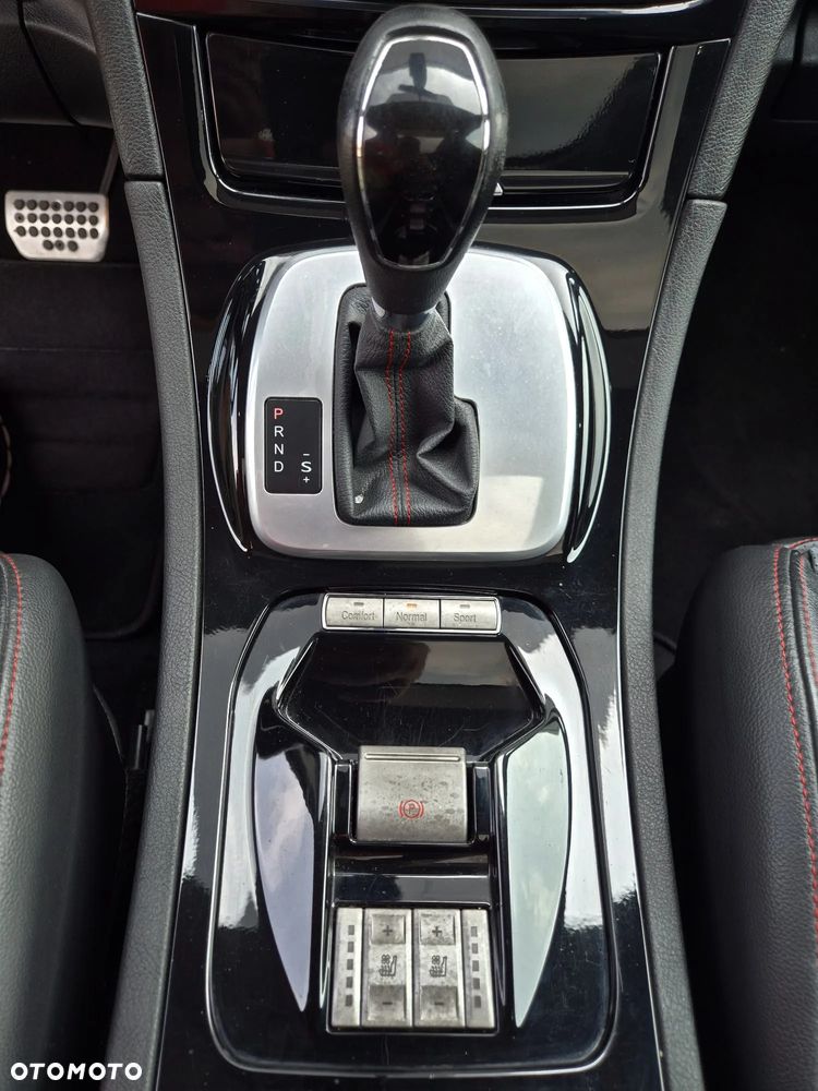 Ford S-Max - 23