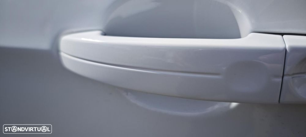 Ford Kuga 1.5 TDCi EcoBlue Titanium - 22