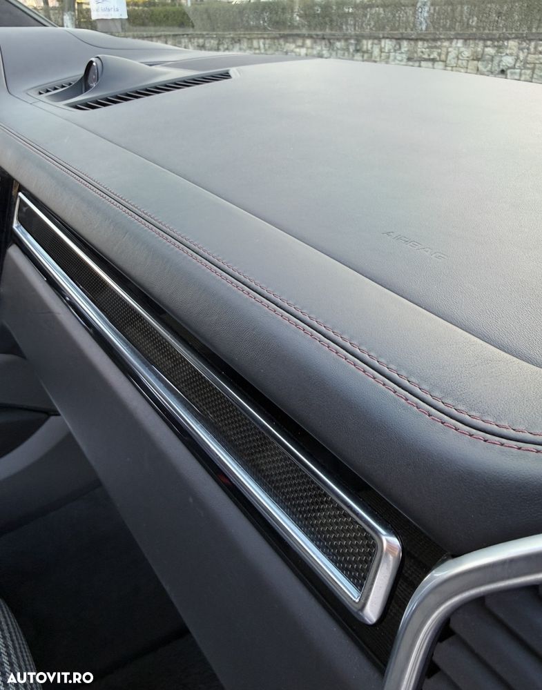 Porsche Cayenne Coupe - 23