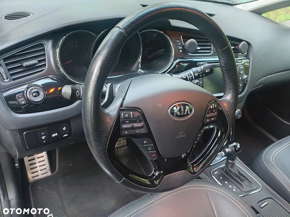 Kia Ceed Cee'd 1.6 GDI XL DCT - 13