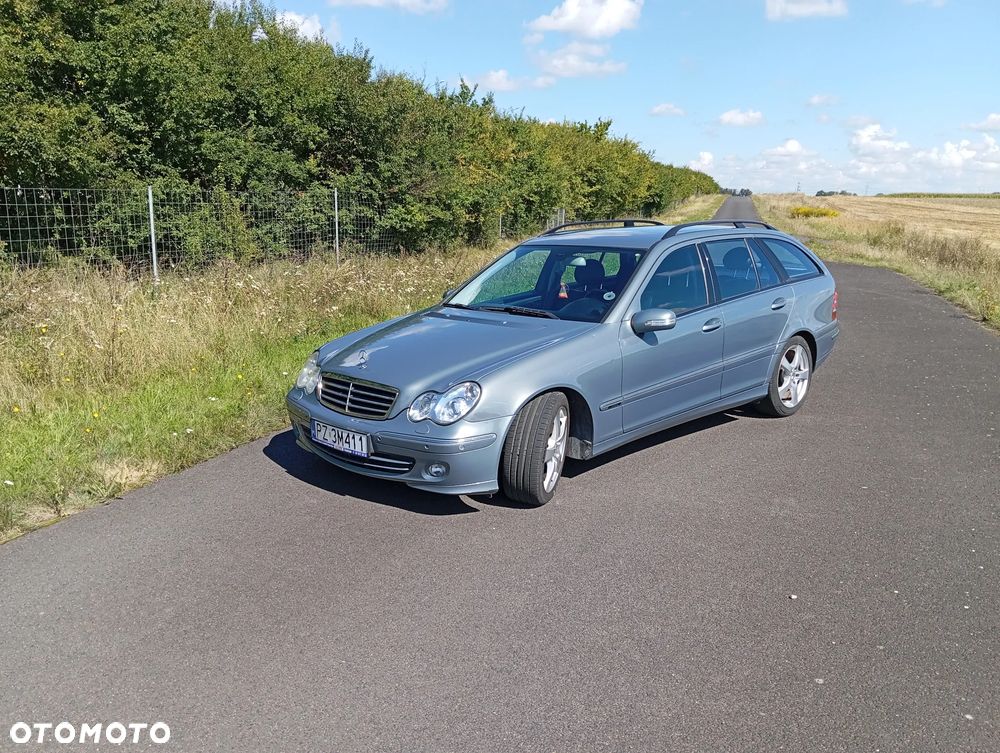 Mercedes-Benz Klasa C 220 CDI Elegance - 1