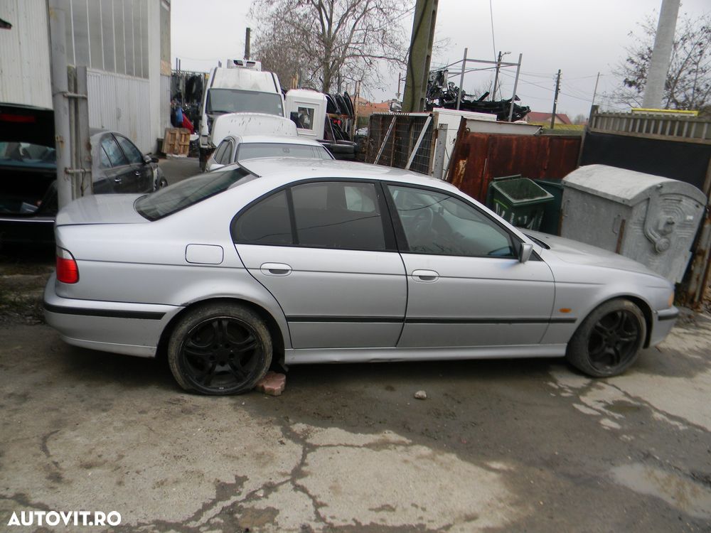 Dezmembrari  BMW 5 (E39)  1995  > 2004 528 i Benzina - 5
