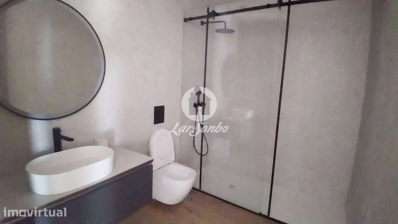 Apartamentos T1, como novos, a poucos passos da praia | Póvoa de Va... - Grande imagem: 5/15