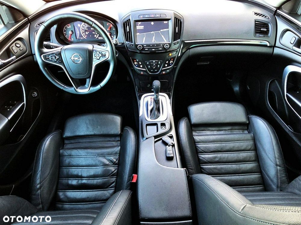 Opel Insignia - 11